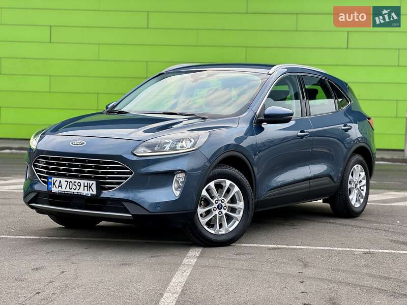 Ford Kuga (2020)