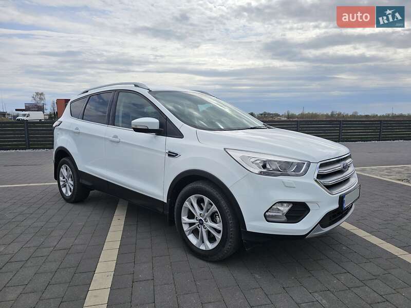 Ford Kuga (2019)