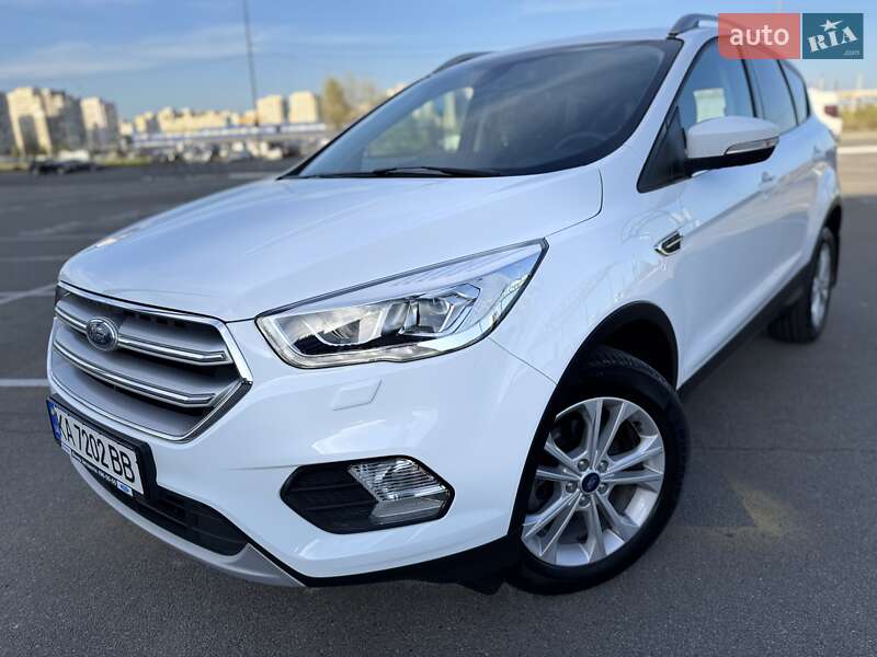 Ford Kuga (2019)