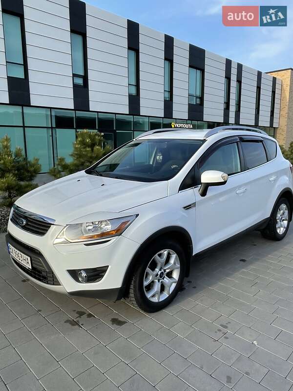 Ford Kuga (2012)