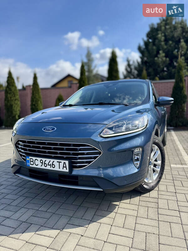 Ford Kuga (2020)