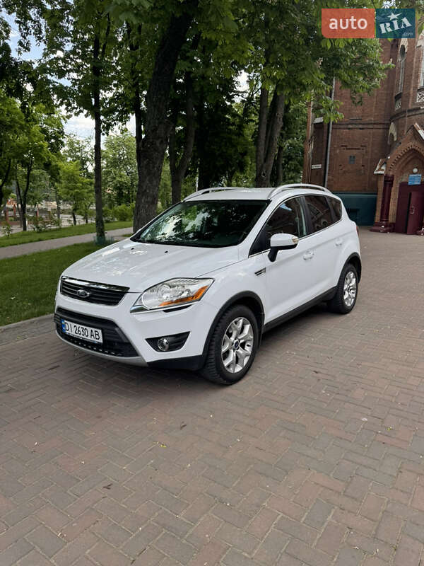 Ford Kuga (2012)