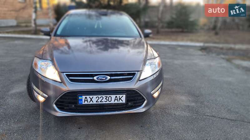 Ford Mondeo (2012)