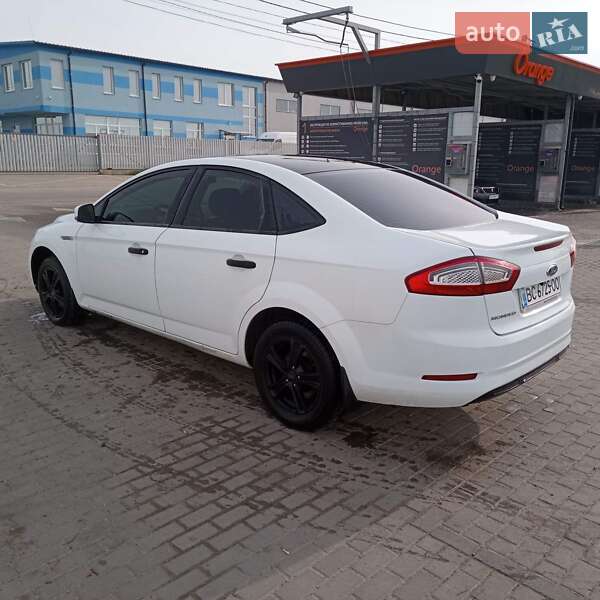 Ford Mondeo (2012)