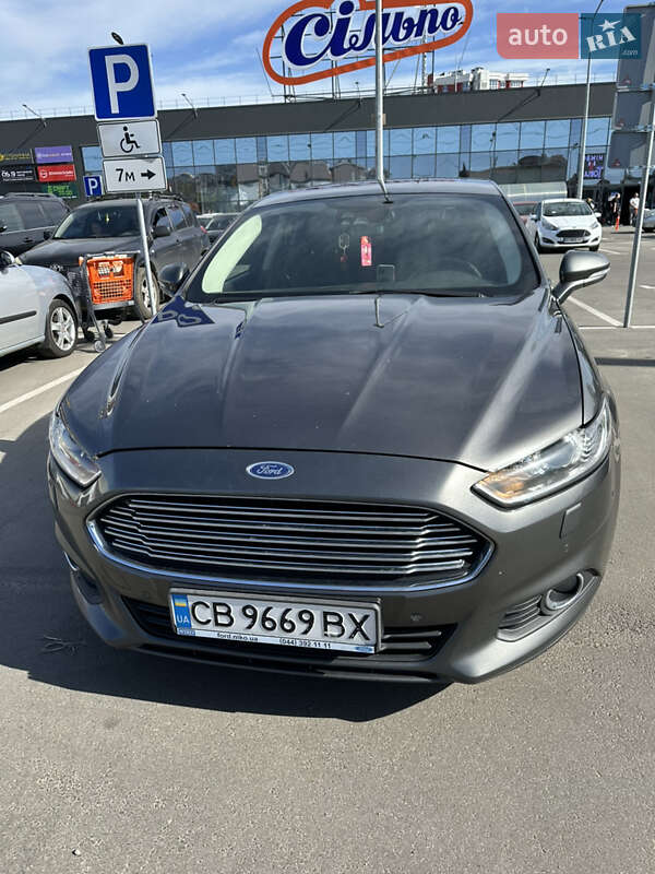 Ford Mondeo (2015)