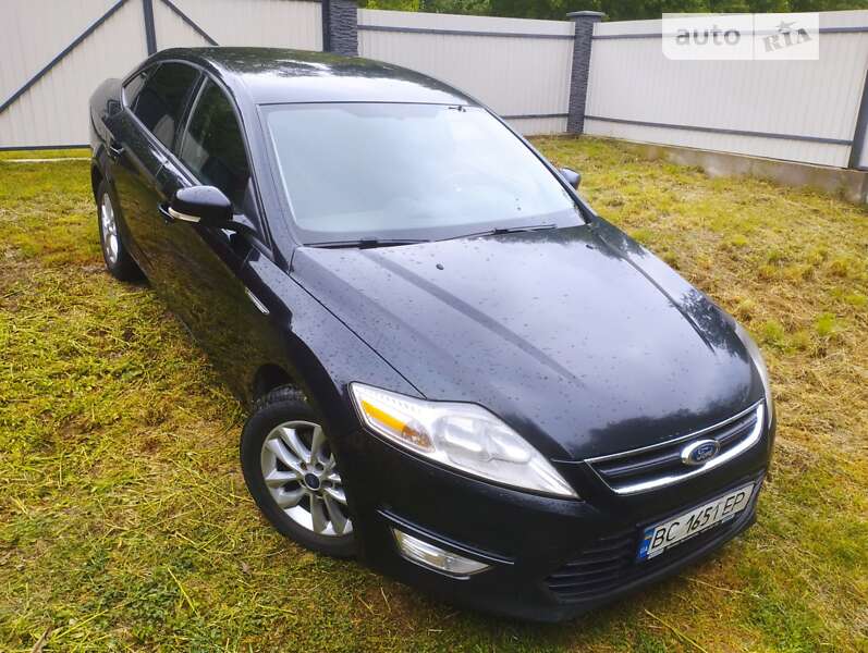 Ford Mondeo (2011)