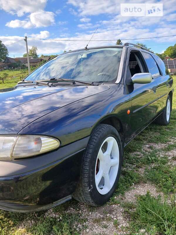 Ford Mondeo (1996)