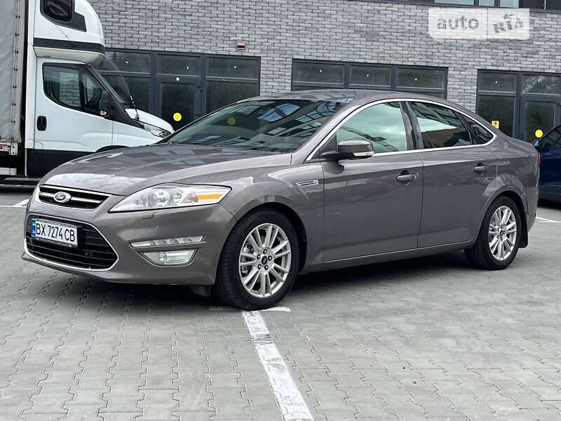 Ford Mondeo (2011)