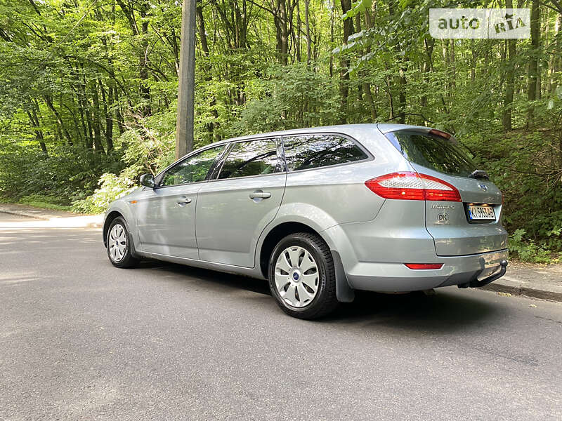 Ford Mondeo (2010)