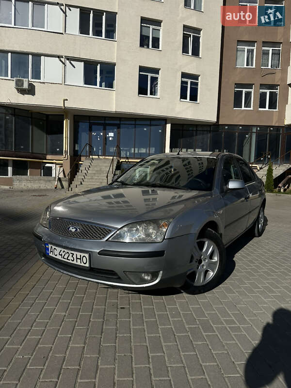 Ford Mondeo (2003)