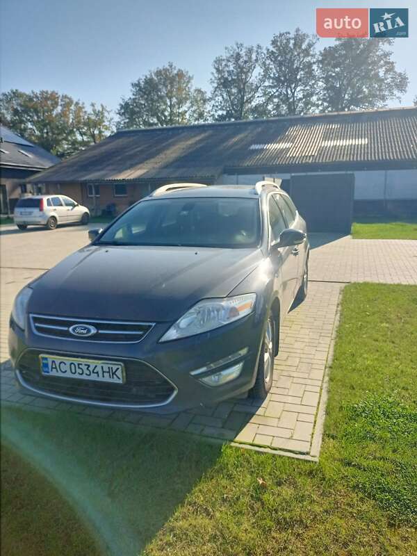 Ford Mondeo (2012)