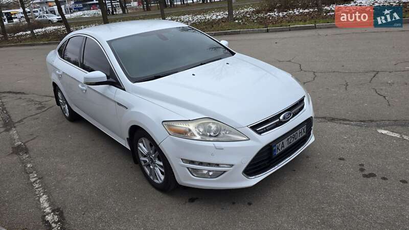 Ford Mondeo (2012)