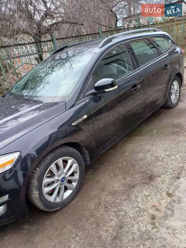 Ford Mondeo (2011)