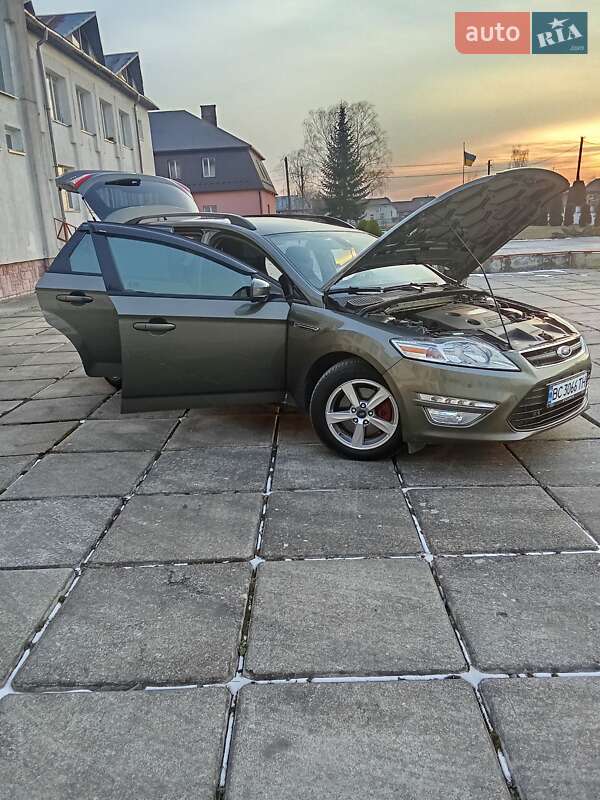 Ford Mondeo (2011)