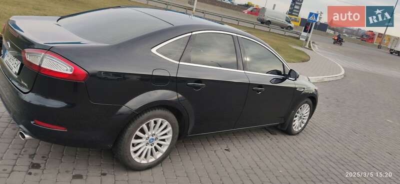 Ford Mondeo (2011)