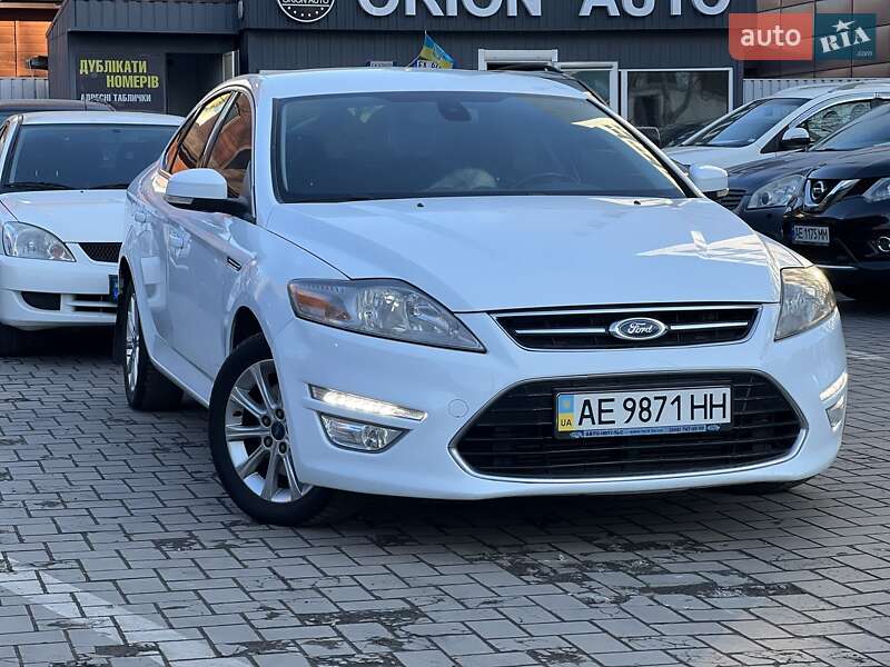 Ford Mondeo (2011)