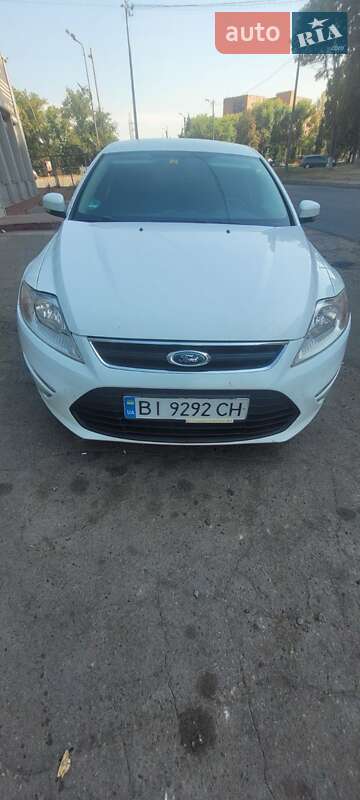 Ford Mondeo (2012)