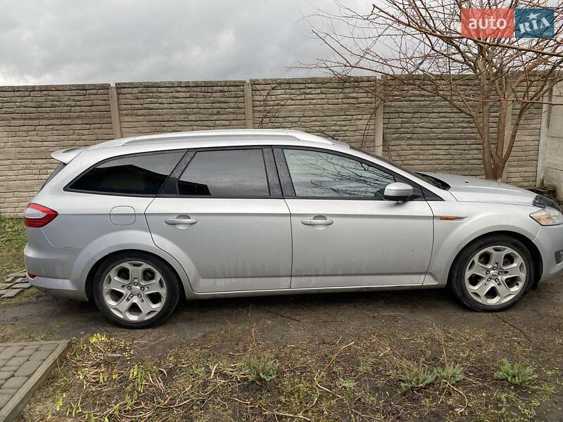 Ford Mondeo (2010)