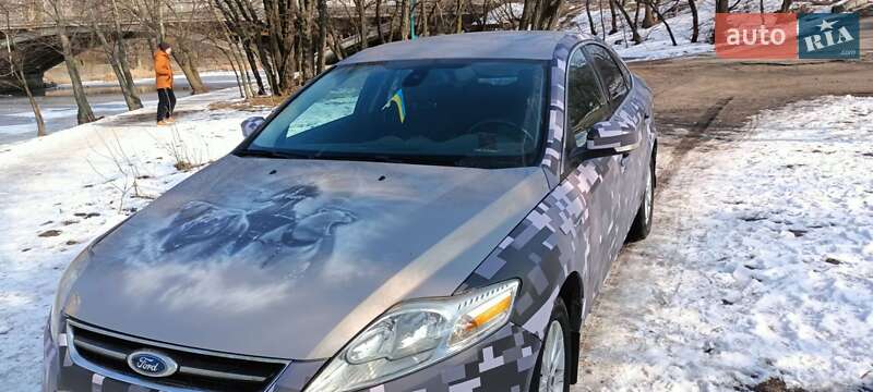 Ford Mondeo (2011)