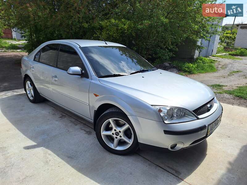 Ford Mondeo (2001)