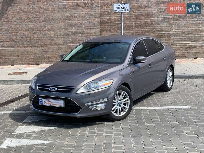 Ford Mondeo (2011)