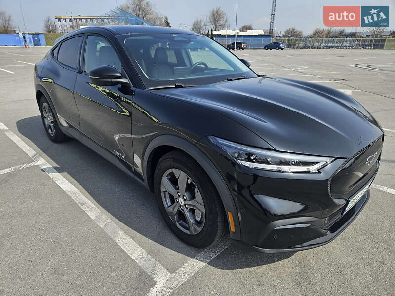 Ford Mustang mach-e (2021)