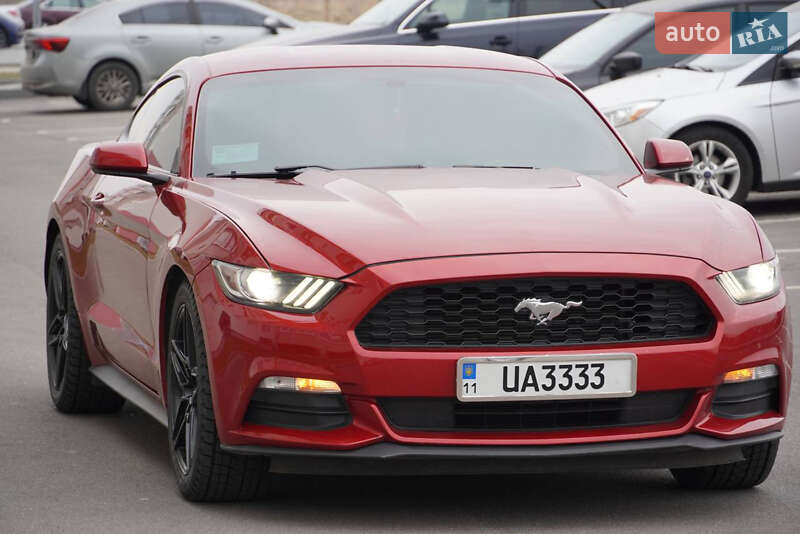 Ford Mustang (2016)
