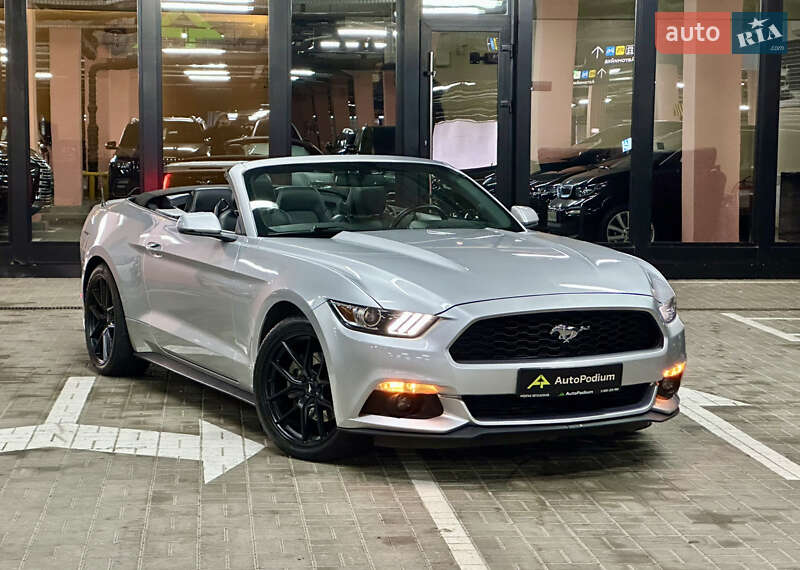 Ford Mustang (2017)