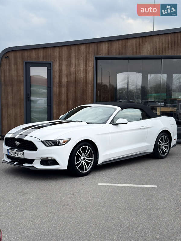 Ford Mustang (2016)