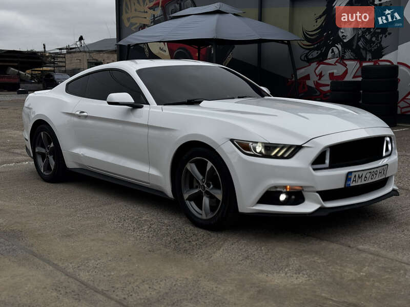 Ford Mustang (2014)