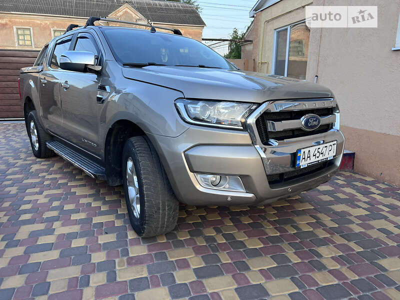Ford Ranger (2015)