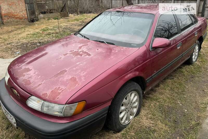 Ford Taurus (1992)
