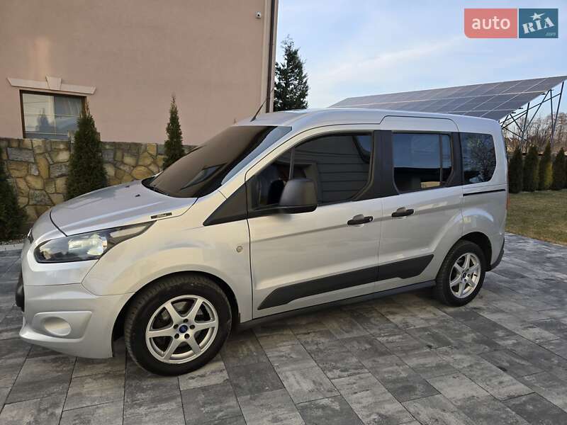Ford Tourneo connect (2016)