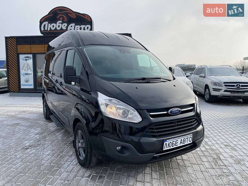 Ford Tourneo custom (2017)