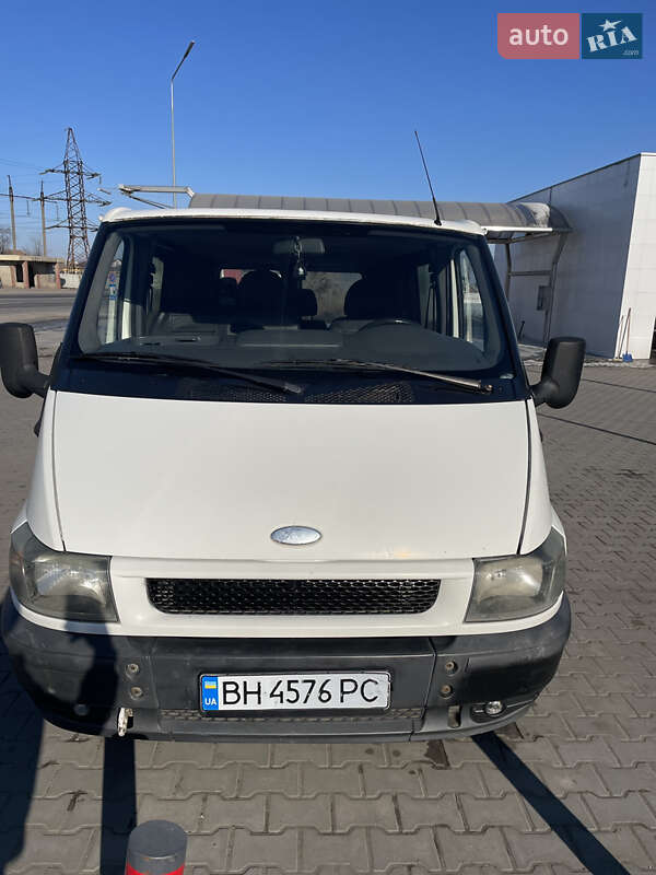Ford Transit connect (2005)