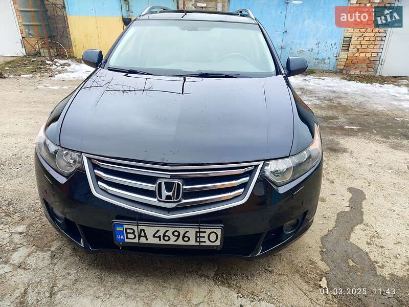 Honda Accord (2009)