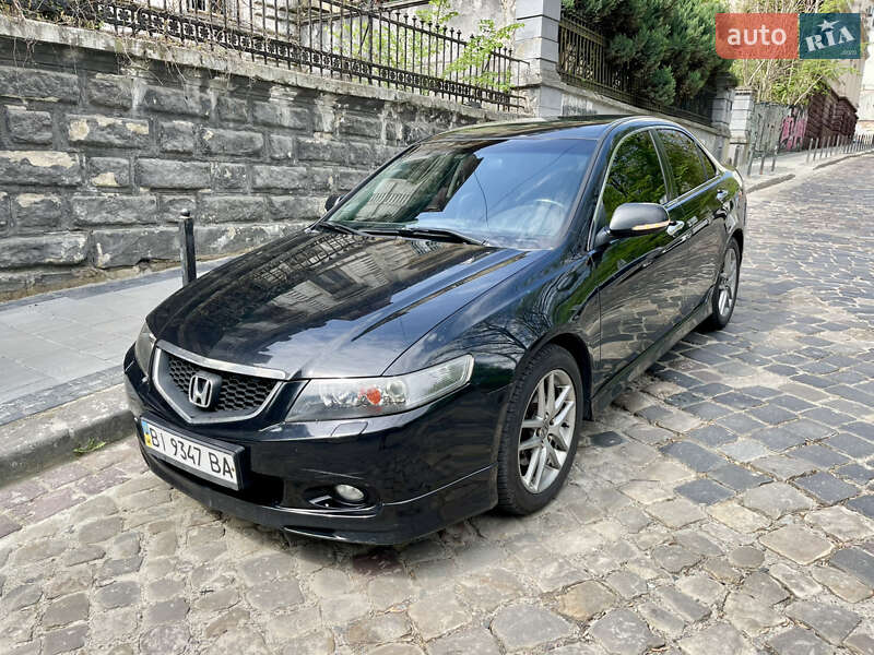 Honda Accord (2005)