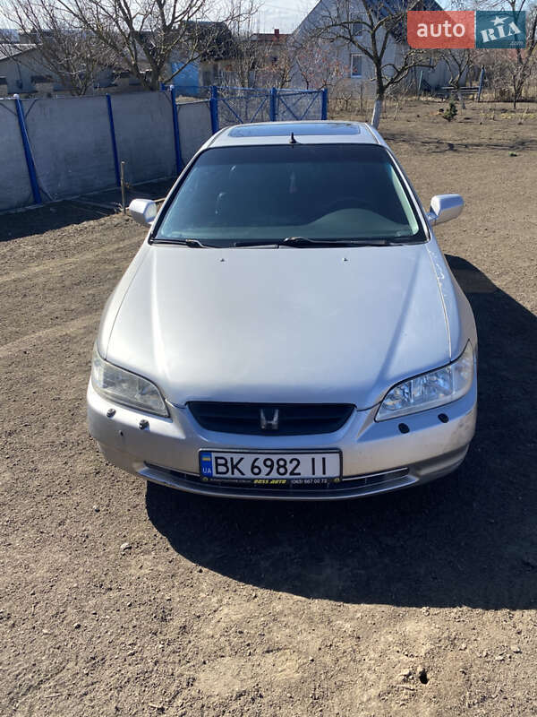 Honda Accord (1998)