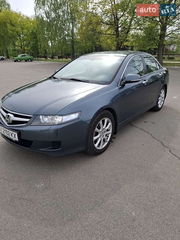 Honda Accord (2006)