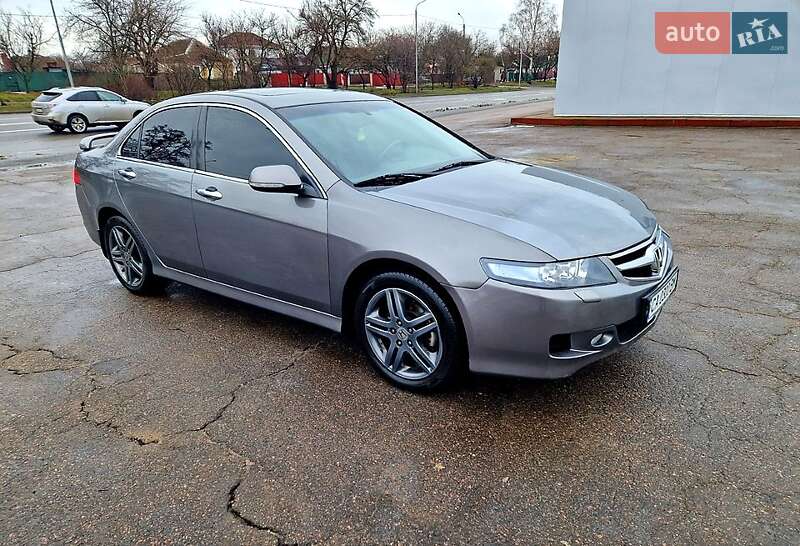 Honda Accord (2006)