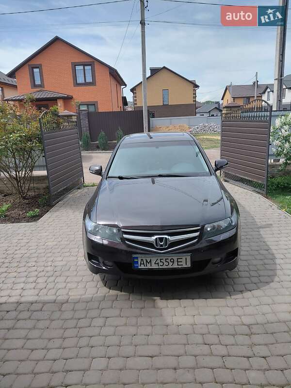 Honda Accord (2006)