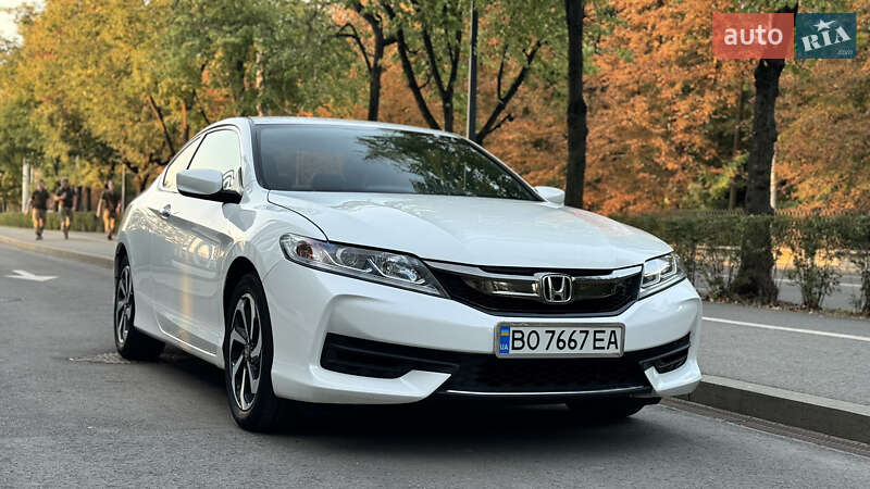 Honda Accord (2016)