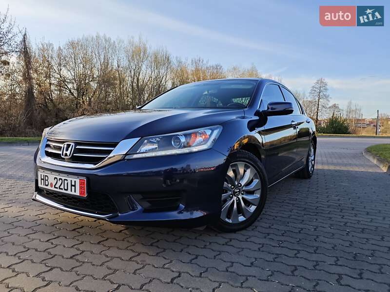 Honda Accord (2014)