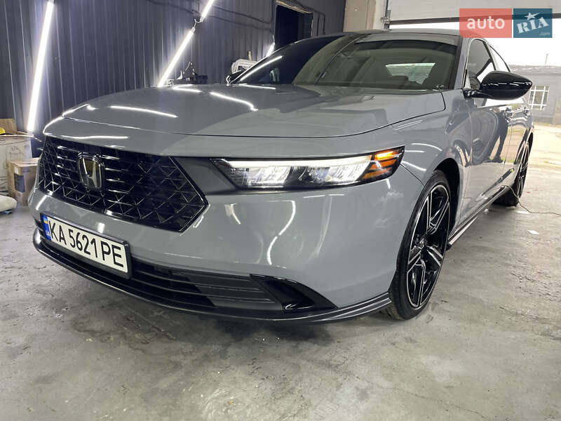Honda Accord (2023)