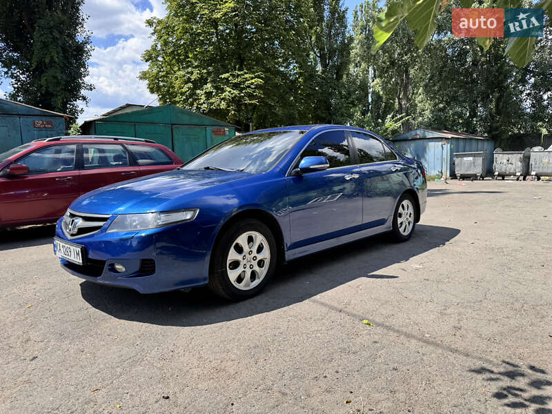 Honda Accord (2006)