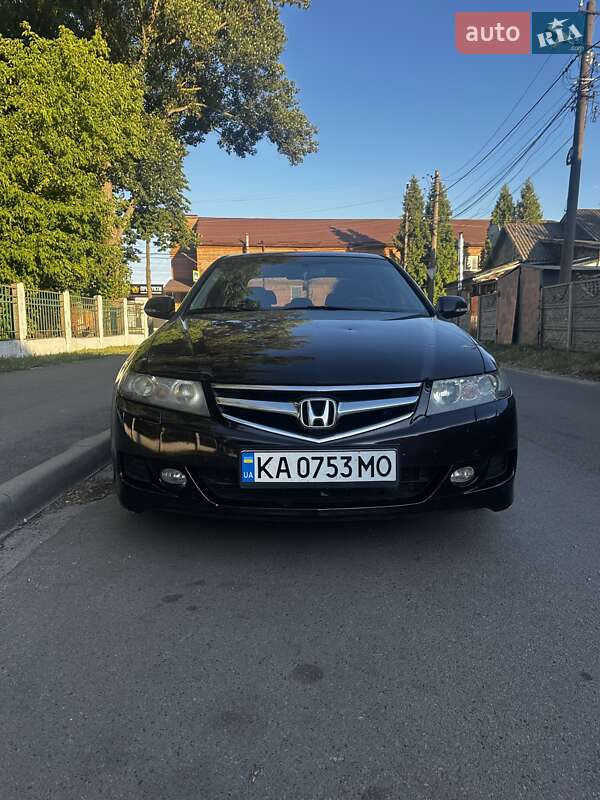 Honda Accord (2008)