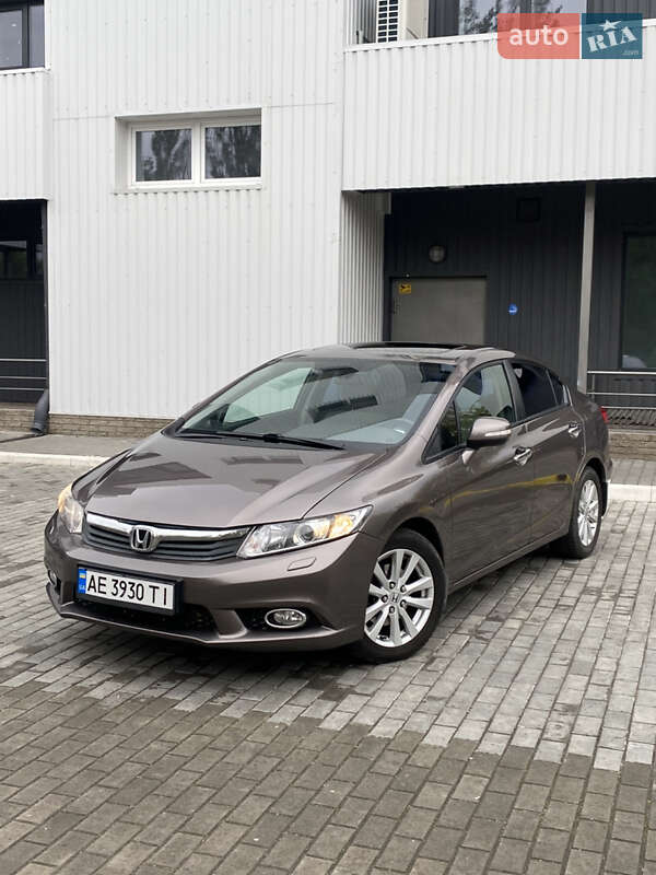 Honda Civic (2012)