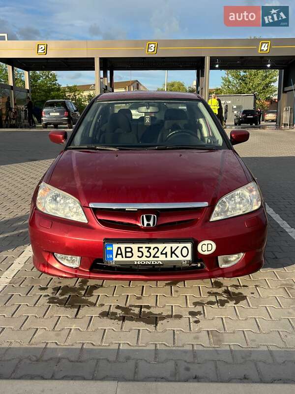 Honda Civic (2005)