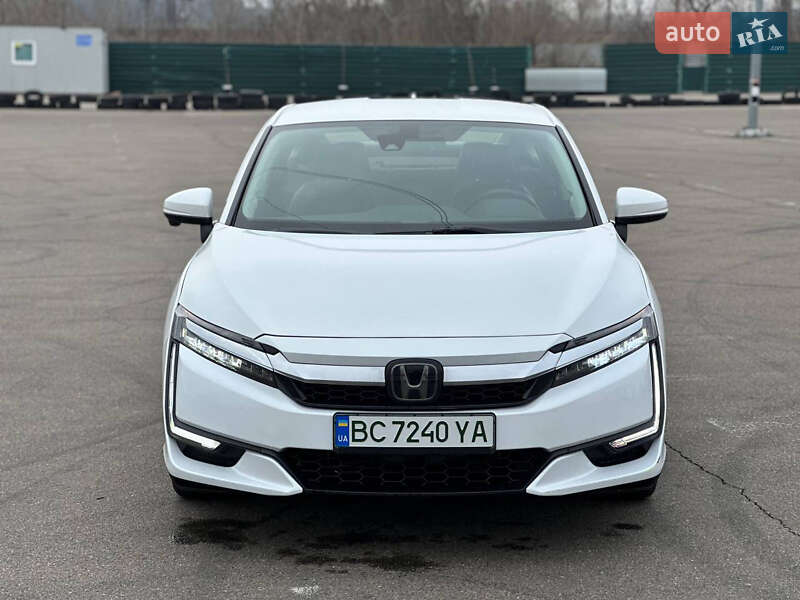 Honda Clarity (2017)