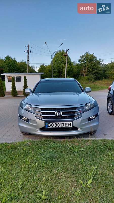 Honda Crosstour (2011)